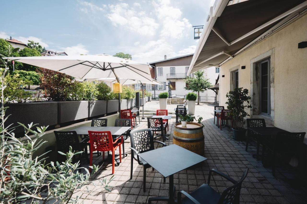 Hotel-Restaurant La Croix D'Or Ballaigues Екстер'єр фото