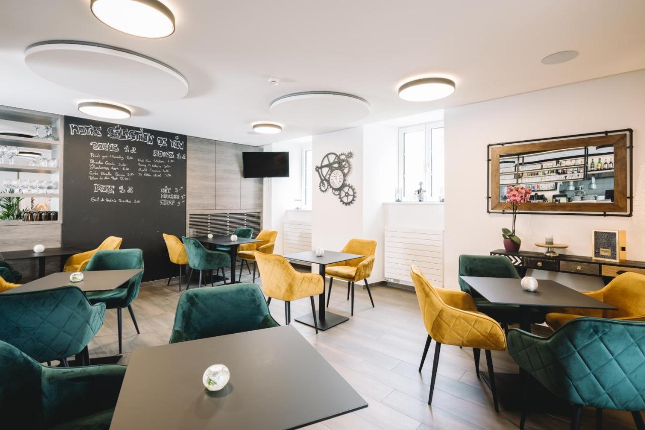 Hotel-Restaurant La Croix D'Or Ballaigues Екстер'єр фото